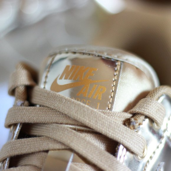 🔥𝐒𝐎𝐋𝐃 𝐎𝐔𝐓🔥 - Picture 3 of 8